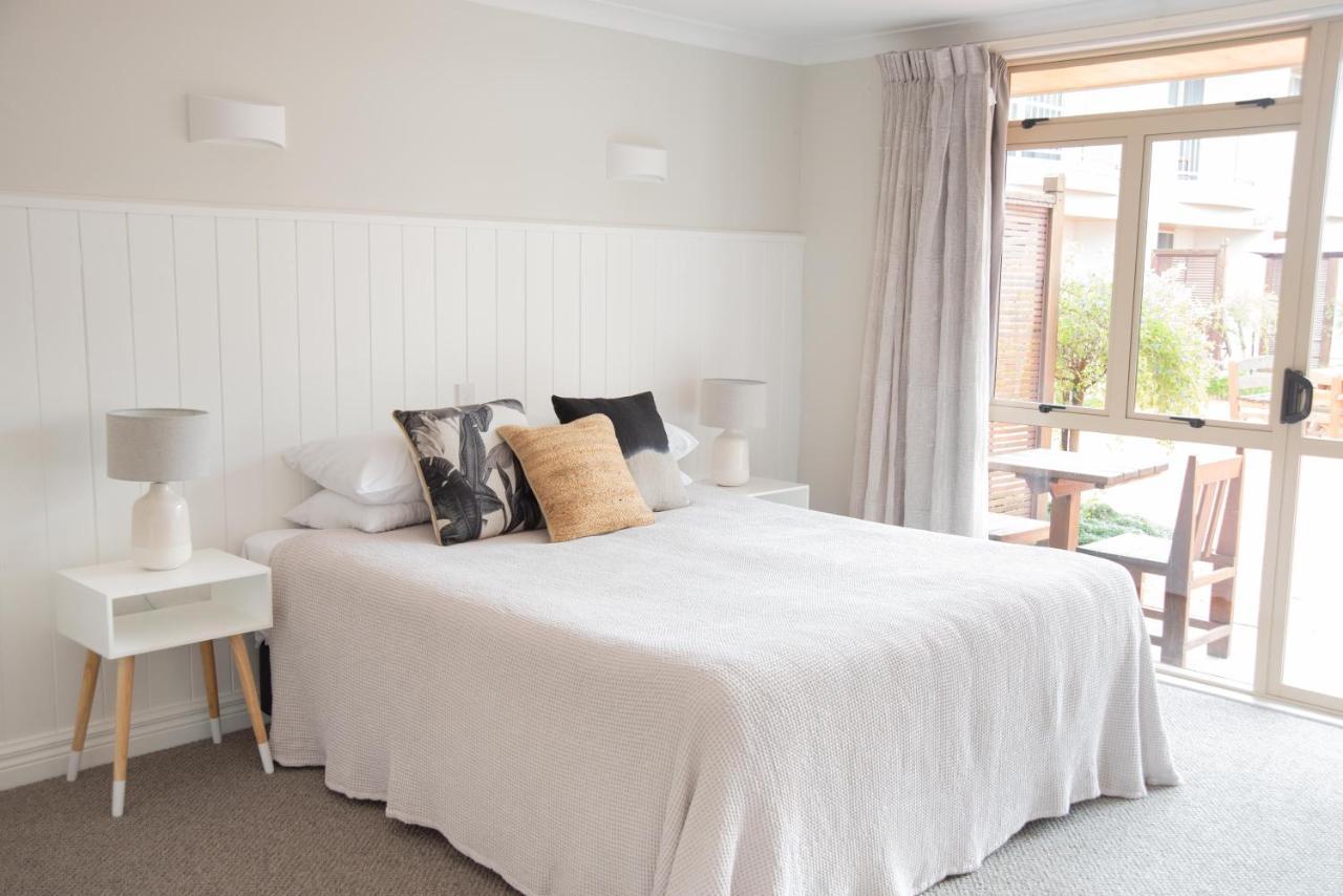 Raglan Sunset Motel And Conference Venue Екстериор снимка