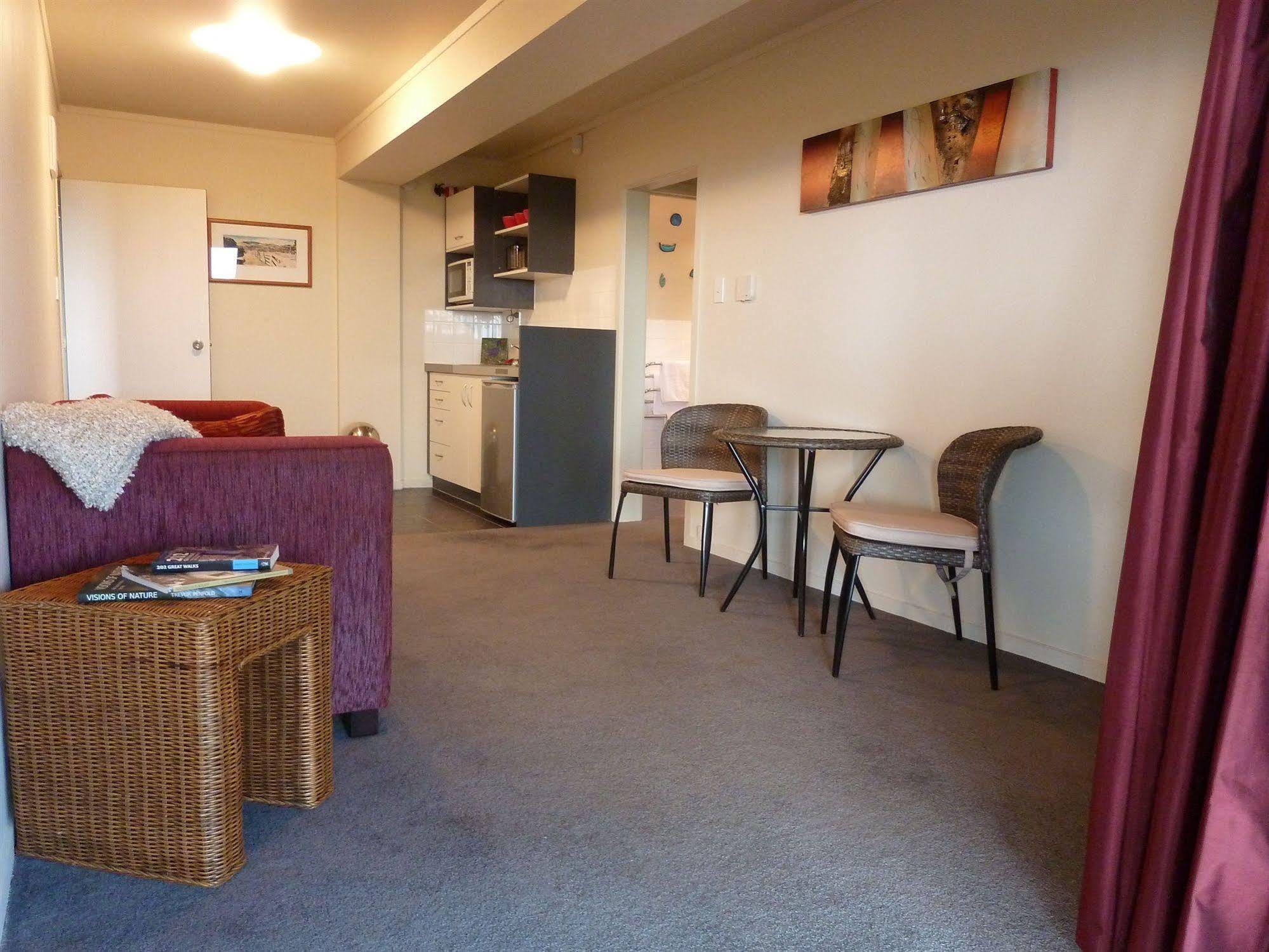 Raglan Sunset Motel And Conference Venue Екстериор снимка